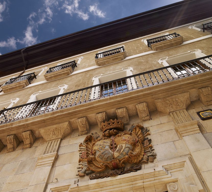 Gaztelu-Guendulain-Hoteles-05